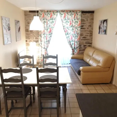 Chez Gustou Apartment Chaudes-Aigues