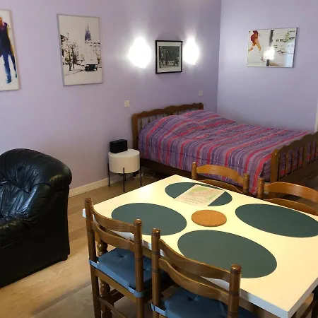 Apartment Chez Gustou *